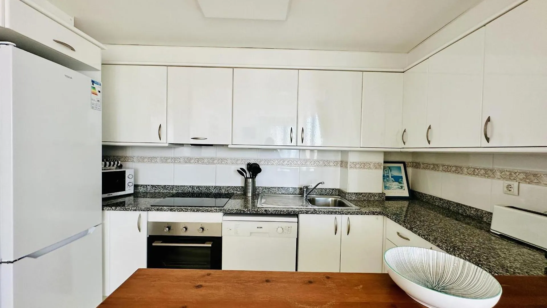 Apartamento Con Wifi Y Parking A 2ª Linea De Playa En Santa Margarita, Roses - Es-258-66 Espanha
